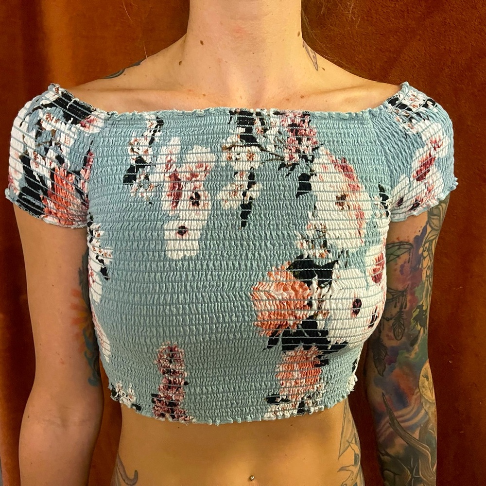 Cute Kylie and Kendall Crop Top